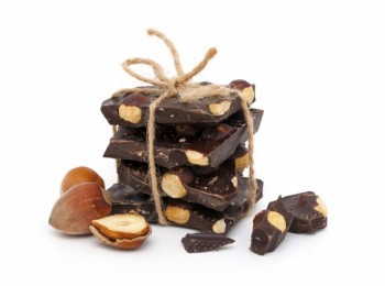 خوردن شکلات تلخ