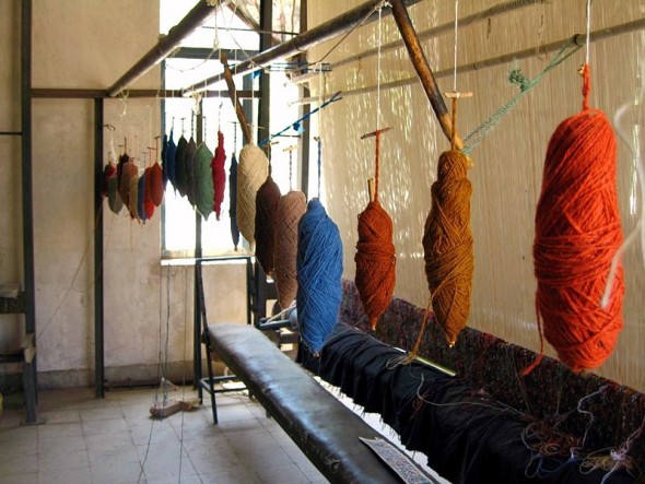 Carpet weaving, Mahan, Iran