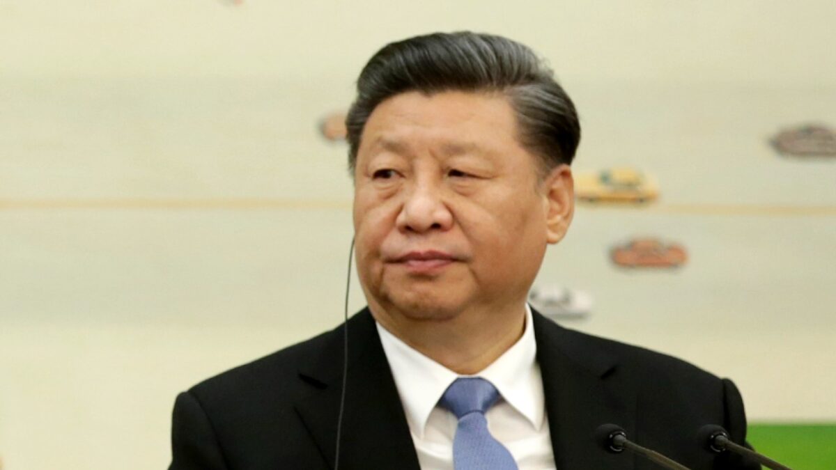 حزب کمونیست چین کامبس در نامه‌اش، گفت که دروغگویی‌ها و اطلاعات غلط حزب کمونیست چین در طی شیوع ویروس کرونا، که باعث نگرانی جهانیان و تهدید همه