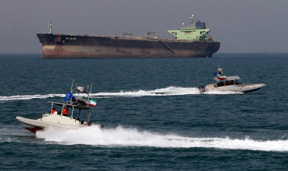 توقیف یک نفتکش با پرچم جزایر مارشال توسط سپاه پاسداران در آب‌های آزاد دریای عمان