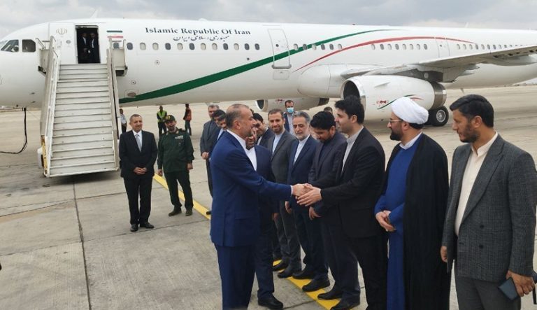 پیش از این، وزیر خارجه دولت بشار اسد برای استقبال از امیر عبداللهیان به فرودگاه دمشق می رفت.