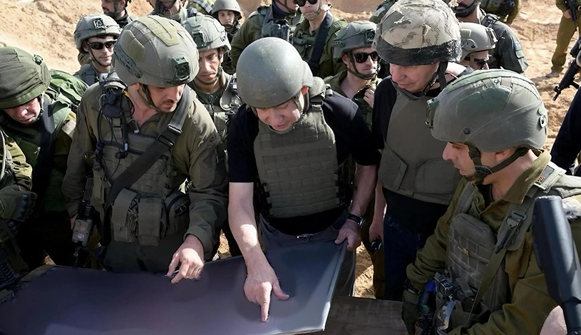 بنیامین نتانیاهو، می‌گوید اسرائیل به جنگ در غزه ادامه می‌دهد اما خود را برای سناریوهایی در سایر مناطق نیز آماده می‌کند.