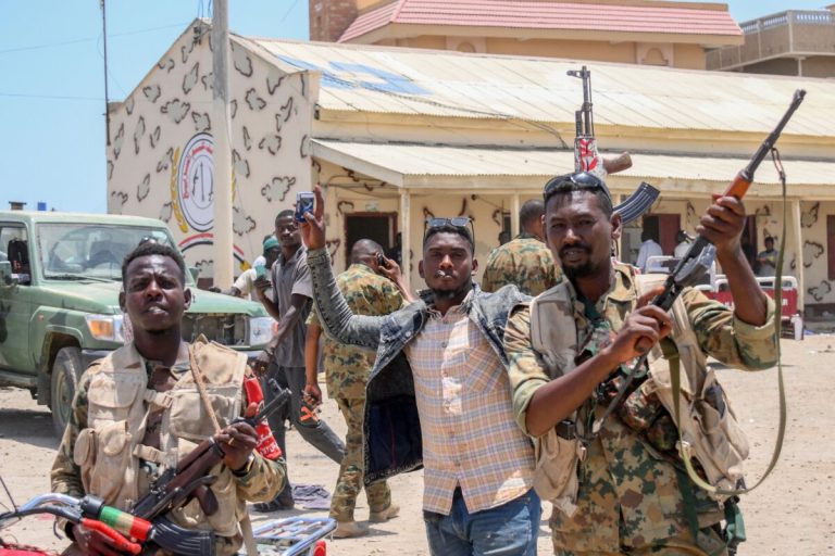 سربازان ارتش سودان