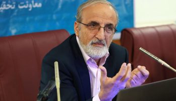 وزیر اسبق بهداشت طی گفتگویی ضمن بیان اینکه سیستم گزینش در جمهوری اسلامی غلط بود،‌ از اوج گرفتن گزینش‌ها در دولت سیزدهم انتقاد کرده است.