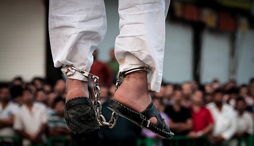 یک سازمان ایرانی فعال در حوزه حقوق بشر گزارش داده است که در دو هفته پایانی ماه میلادی آوریل، حکم اعدام ۶۳ زندانی در زندان‌های ایران به اجرا درآمده است.