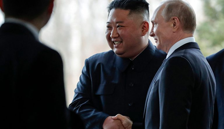 کیم جونگ‌اون ، رهبر کره شمالی در پیامی به ولادیمیر پوتین، رئیس جمهور روسیه به مناسبت «روز پیروزی روسیه»، حمایت قاطع و همبستگی خود را با مسکو ابراز کرده است.