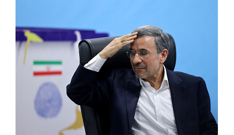 محمود احمدی‌نژاد در انتخابات ریاست جمهوری ثبت نام کرد