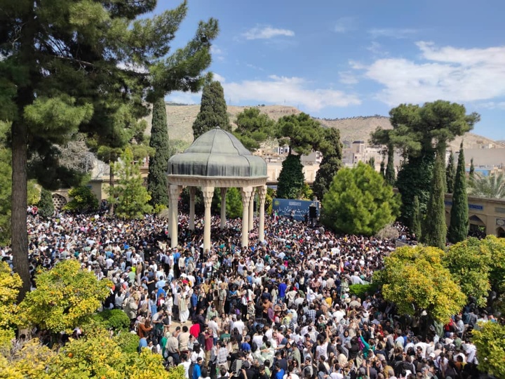 در پی برگزاری مراسم‌های نوروزی در نقاط مختلف ایران، نیروهای امنیتی جمهوری اسلامی شماری از شرکت‌کنندگان در این مراسم‌ها را به اتهام «هتاکی»، «اخلال در نظم» و «عدم رعایت شئون اسلامی» بازداشت کردند.