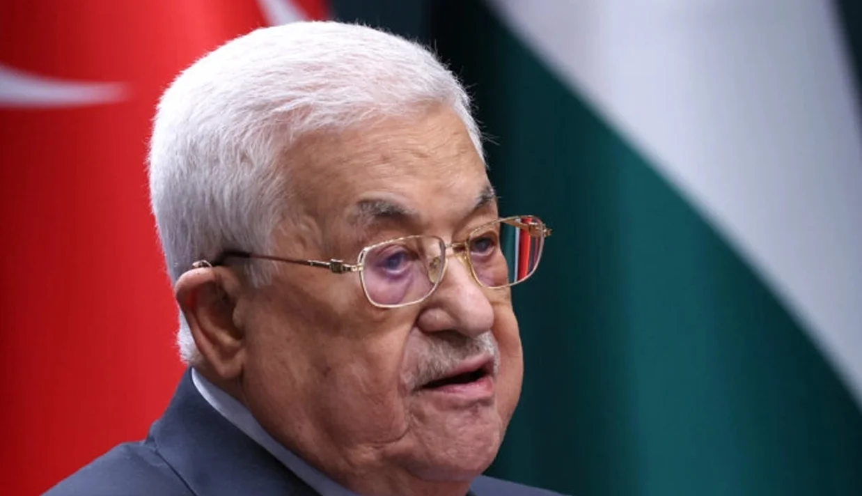 محمود عباس، رئیس تشکیلات خودگردان فلسطین، در روز ۱۰ فوریه از تغییری خبر داد که مدت‌ها پیش وعده داده بود در سیاست «پول بده، آدم بکش» تشکیلات خودگردان پیاده خواهد کرد.
