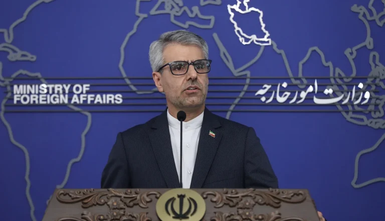 به گفته اسماعیل بقائی سخنگوی وزارت امور خارجه جمهوری، بنا به پیشنهاد عمان و توافق هیات‌های نمایندگی جمهوری اسلامی و آمریکا، جلسه مشورتی فنی دو کشور همزمان با حضور رؤسای هیات‌های دو کشور، انجام خواهد شد.