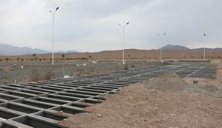 رئیس کمیته ایمنی شورای شهر تهران هشدار داد که بهشت زهرا تنها برای مدت یک سال دیگر ظرفیت دفن جدید متوفیان را دارد.