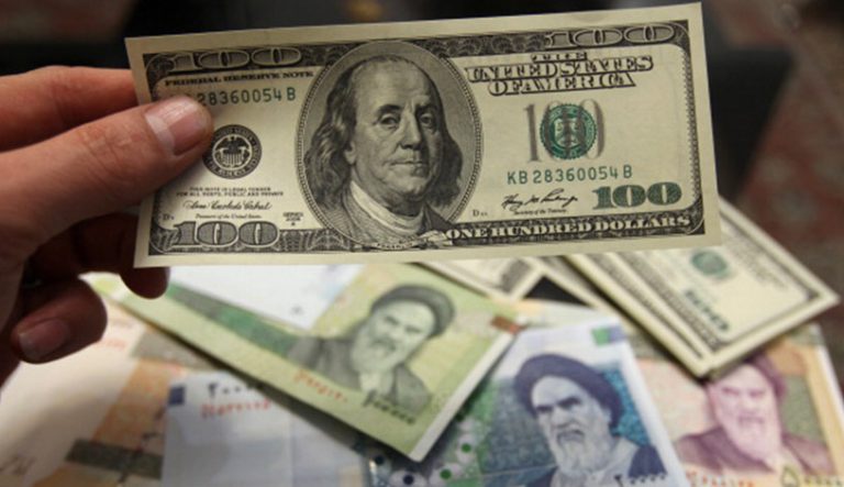 براساس گزارش شبکه اطلاع‌رسانی طلا،‌ سکه و ارز، هر یک دلار آمریکا در روز سه‌شنبه، ۵ فروردین به قیمت بیش از یک میلیون ریال در ایران معامله شد.