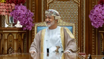 سلطان هیثم بن طارق آل سعید، پادشاه عمان، قرار است چند روز پس از مذاکرات رم، به مسکو سفر کرده و با ولادیمیر پوتین، رئیس‌جمهور روسیه، دیدار کند.