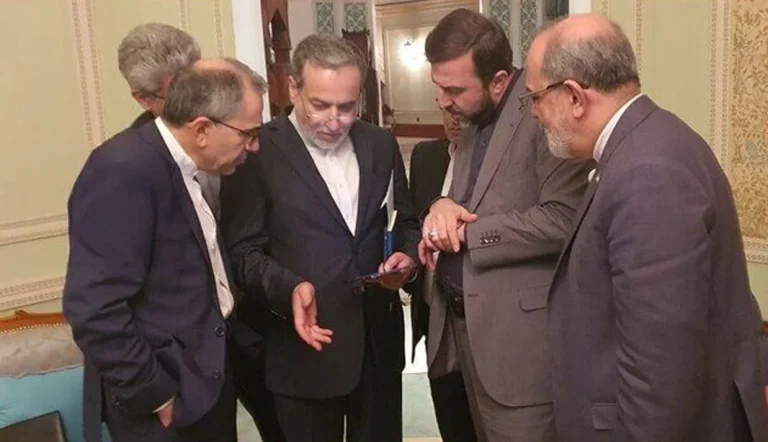 سومین دور مذاکرات بین جمهوری اسلامی و ایالات متحده در مسقط، پایتخت عمان، آغاز شده است.
