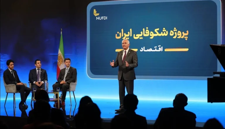 متخصصان ایرانی در زمینه‌های مختلف در نشست پروژه شکوفایی ایران که در روزهای پنج‌شنبه و جمعه این هفته در دو قسمت از رسانه منوتو پخش شد، برنامه‌هایشان برای بازسازی ایران بعد از سرنگونی جمهوری اسلامی را تشریح کردند.