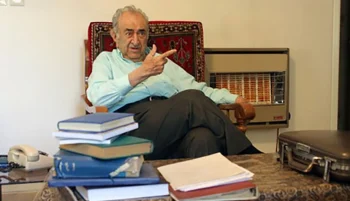 محمد بهمن‌ بیگی سه دهه از عمر خود را صرف آموزش و توانمندسازی، تعمیق و حفظ فرهنگ سنتی عشایر کرد.