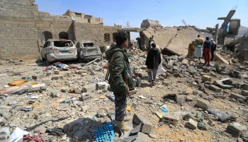 دونالد ترامپ گفت حوثیها خواستار پایان جنگ شدهاند و به همین دلیل آمریکا بمباران مواضع این گروه در یمن را فوراً متوقف میکند.