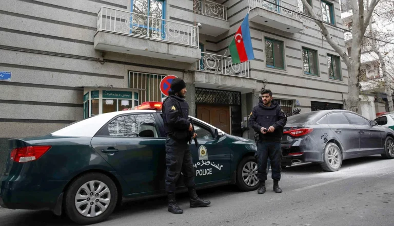 قوه قضائیه جمهوری اسلامی از اعدام متهم حمله به سفارت جمهوری آذربایجان خبر داده است. جمهوری اسلامی تاکنون اطلاعاتی درباره هویت متهم به حمله و زندان محل اعدام نداده است.