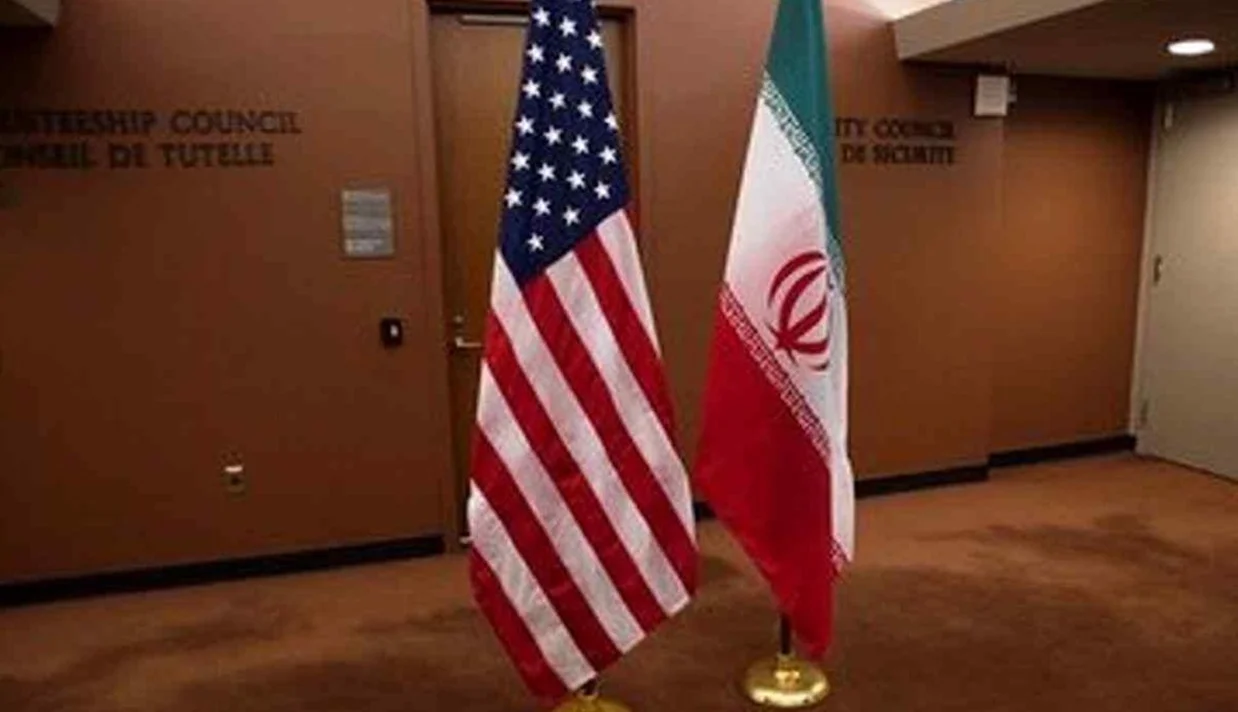 وزیر امور خارجه عمان، اعلام کرد که مذاکرات بین جمهوری اسلامی و عمان به دلایل «لجستیکی»، به تعویق افتاده است.