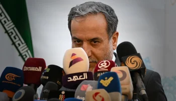 عباس عراقچی در نامه‌ای رسمی به دبیرکل سازمان ملل در مورد حمله احتمالی اسرائیل به تاسیسات هسته‌ای ایران هشدار داد و اعلام کرد که در صورت حمله، جمهوری اسلامی پاسخ خواهد داد.