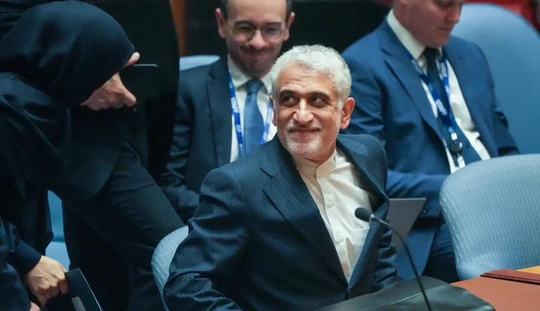 امیر سعید ایروانی، نماینده جمهوری اسلامی در سازمان ملل اعلام کرد جمهوری اسلامی ایران غنی‌سازی اورانیوم را متوقف نخواهد کرد.