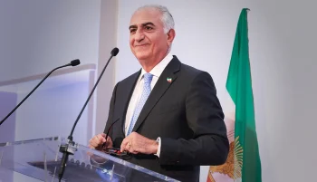 شاهزاده رضا پهلوی گفت زمان پایان دادن به «تباهی» جمهوری اسلامی و آغاز دوران نوین ایران است و زمان طلوع دوباره شیر و خورشید ایران فرا رسیده است.