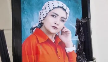 رسانه‌های افغانستان و هه‌نگاو گزارش داده‌اند که بعد از گذشت پنجاه روز از ناپدید شدن کبری رضایی، دختر ۲۶ ساله مهاجر افغانستانی، بخشی از جسد او در تهران پیدا شده است.