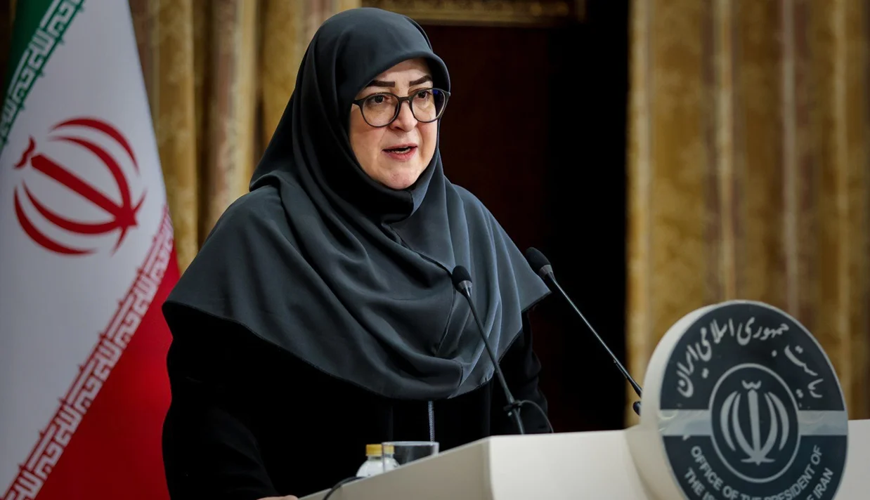 فاطمه مهاجرانی، سخنگوی دولت پزشکیان گفته است که از سال گذشته تقریباً هر روز منتظر جنگ بودهایم.