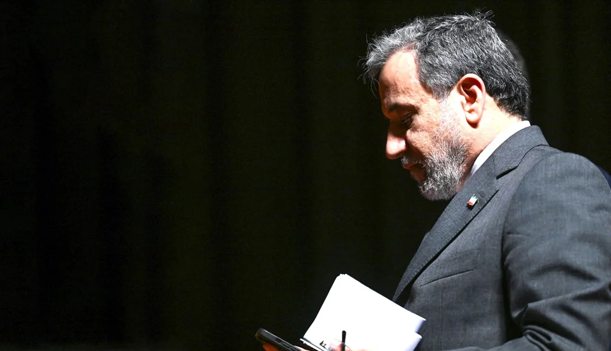 وزیر امور خارجه جمهوری اسلامی، در نامه‌ای رسمی به آنتونیو گوترش، دبیرکل سازمان ملل متحد، خواستار آن شد که شورای امنیت، ایالات متحده و اسرائیل را به‌عنوان آغازگران جنگ اخیر و مسئول اقدامات «تجاوزکارانه» در جریان درگیری ۱۲ روزه شناسایی کند.