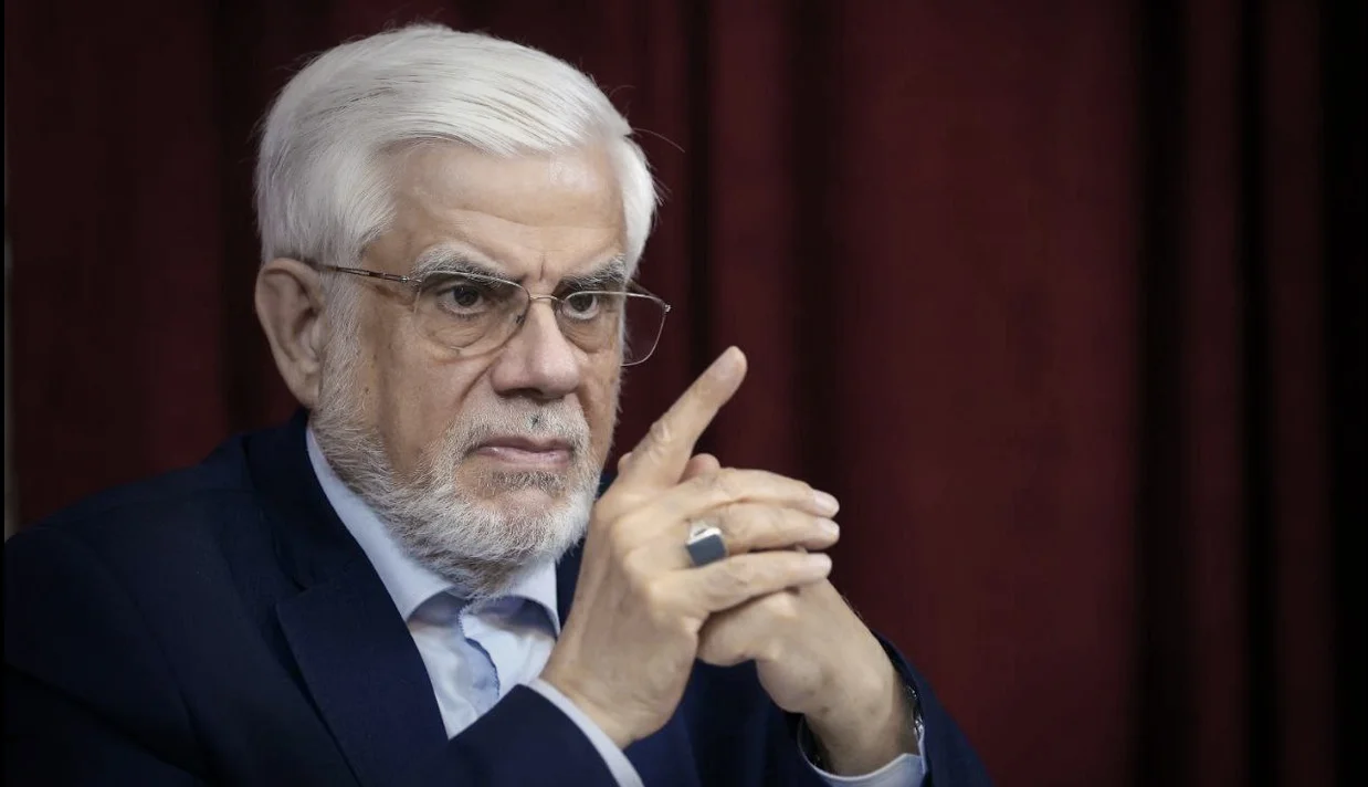 محمدرضا عارف، گفت یکی از شرایط غرب در مذاکرات برای کاهش تحریمها، مساله موشکهای بالستیک و غنیسازی بود و بعد از این تهران اجازه مطرح نکردن این خواستهها را به غرب نمیدهد.
