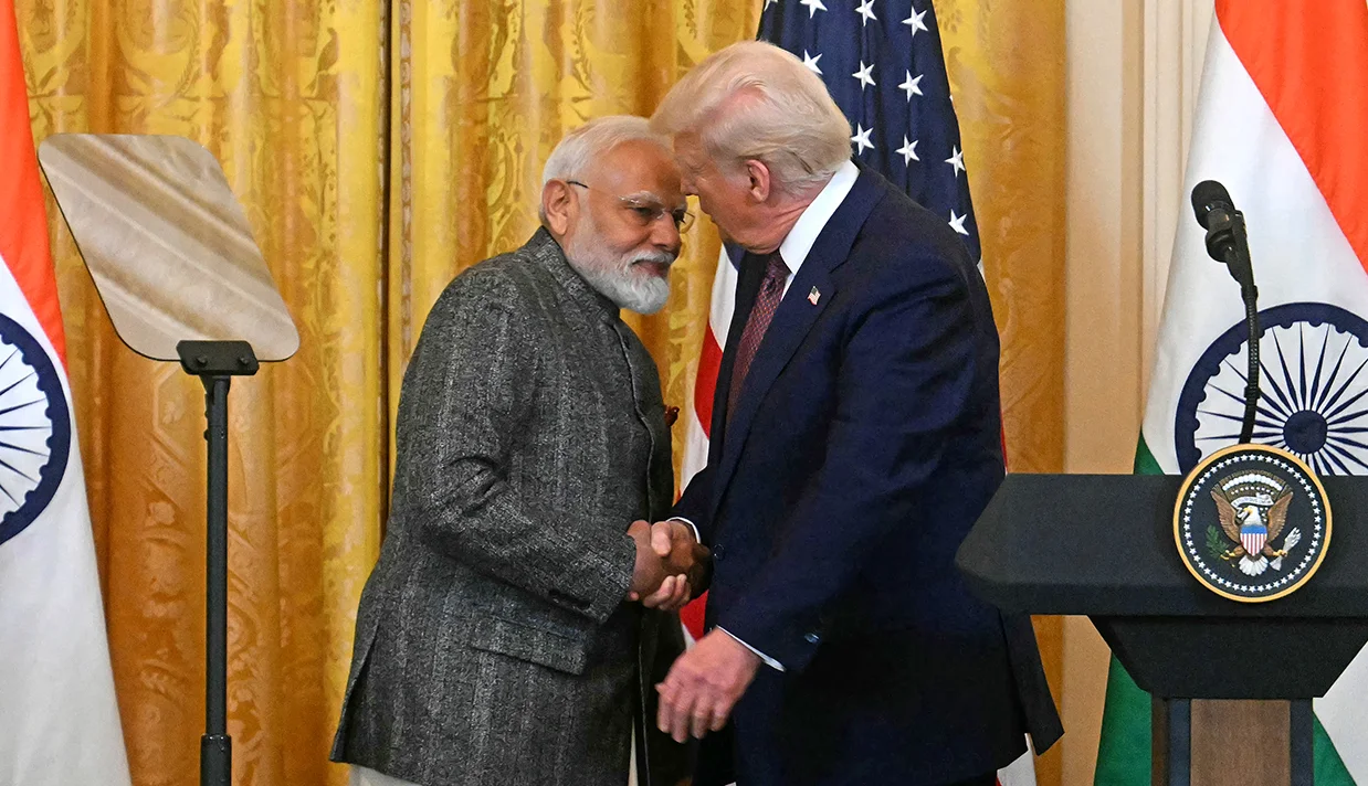 ترامپ اعلام کرد هند به دلیل تعرفه‌های بالا، همکاری با روسیه و کسری تجاری با آمریکا، از اول اوت مشمول تعرفه ۲۵ درصدی و جریمه تجاری خواهد شد.