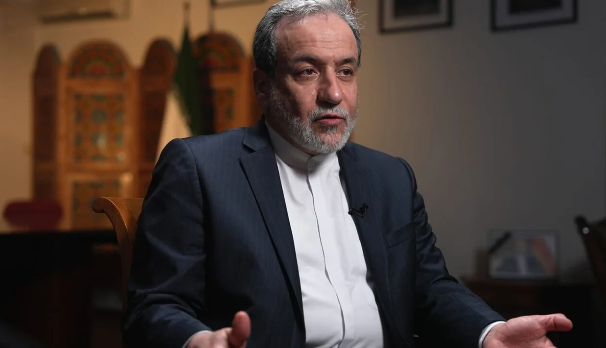 عباس عراقچی اعلام کرد که همکاری این کشور با آژانس بین‌المللی انرژی اتمی از طریق شورای عالی امنیت ملی ایران انجام خواهد شد.