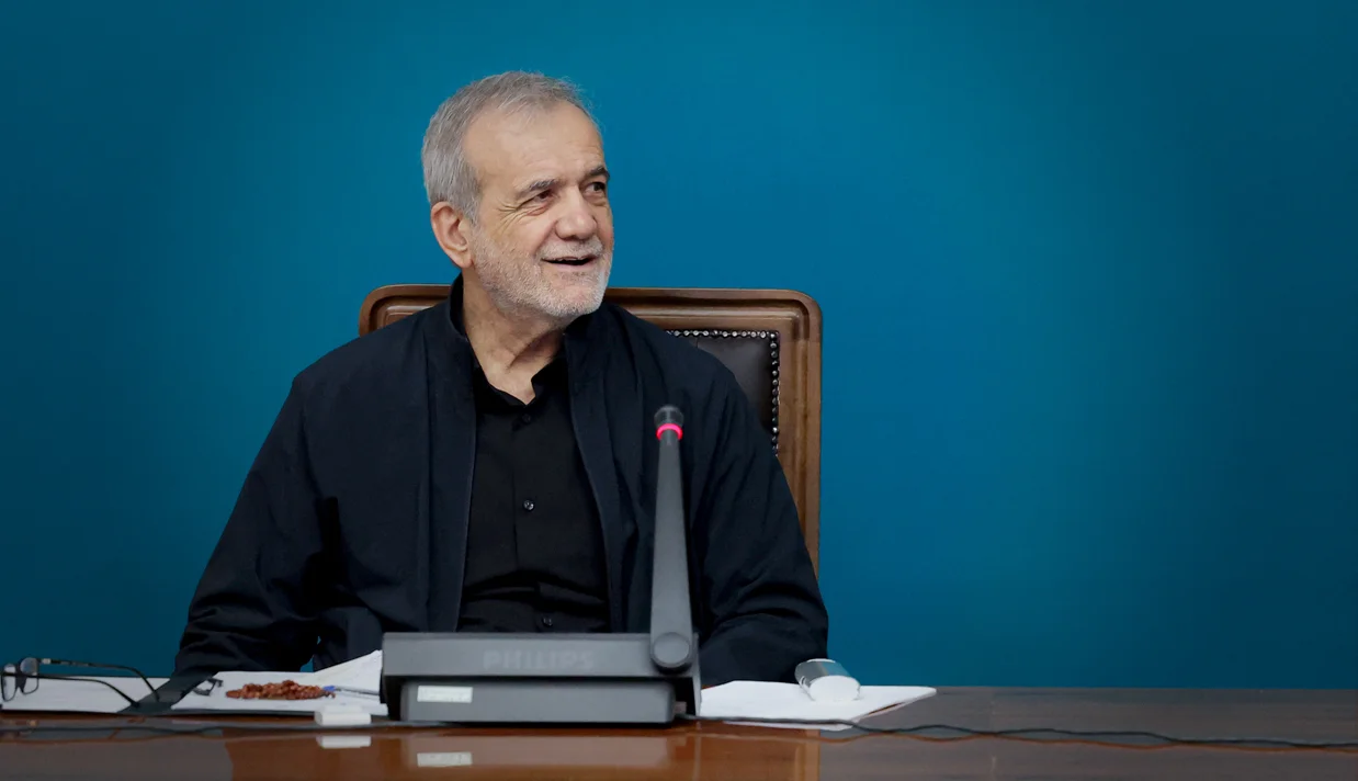 مسعود پزشکیان گفته است اتحاد ملی مهمترین دستاورد جنگ ۱۲ روزه بود؛ دستاوردی که به گفته او، حتی از کشتهشدن فرماندهان نیز ارزشمندتر است.