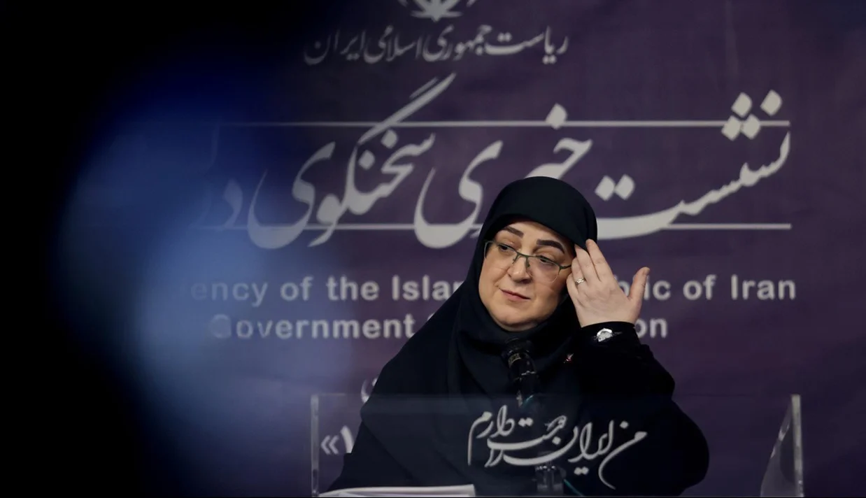 فاطمه مهاجرانی، سخنگوی دولت پزشکیان، گفت در صورت ضرورت برای مدیریت مصرف آب، تعطیلی‌ نهادهای دولتی و عمومی در روزهای آینده می‌تواند ادامه یابد.