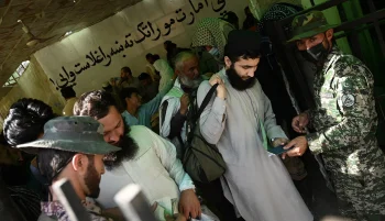 کمیساریای عالی پناهندگان سازمان ملل، اعلام کرد که پاکستان اخراج پناهندگان افغان دارای مدارک قانونی را زودتر از موعد مقرر آغاز کرده است.