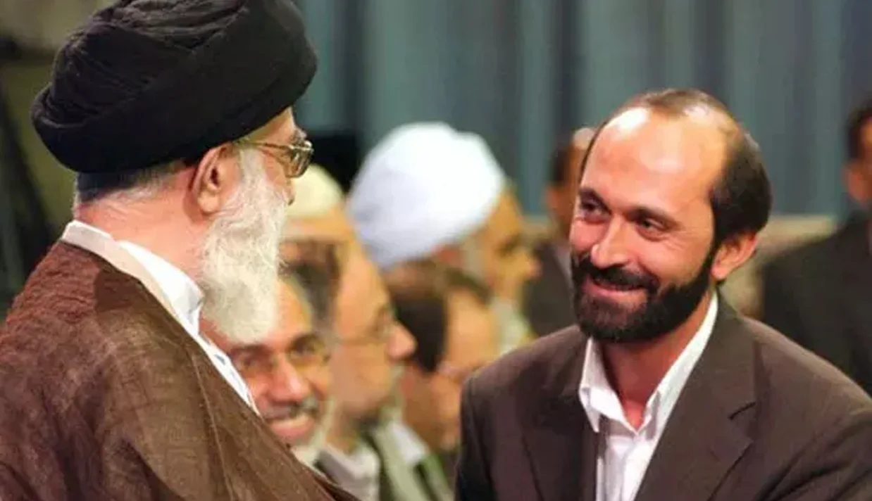 به گزارش رسانه‌های داخلی، سعید طوسی قاری قرآن نزدیک به بیت رهبر جمهوری اسلامی و متهم به کودک آزاری، در شهر مشهد ترور شده است.