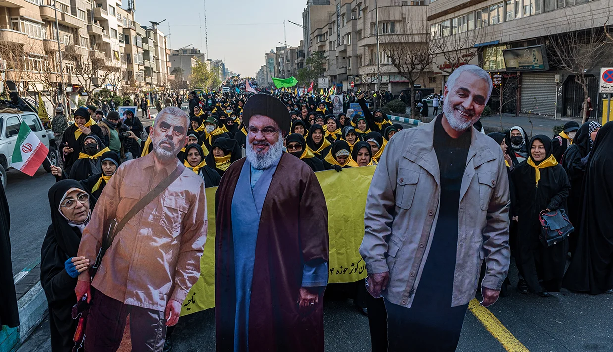 دولت اکوادور با امضای فرمانی از سوی رئیس‌جمهور این کشور سپاه پاسداران، حماس و حزب‌الله را در فهرست گروه‌های تروریستی قرار داد.