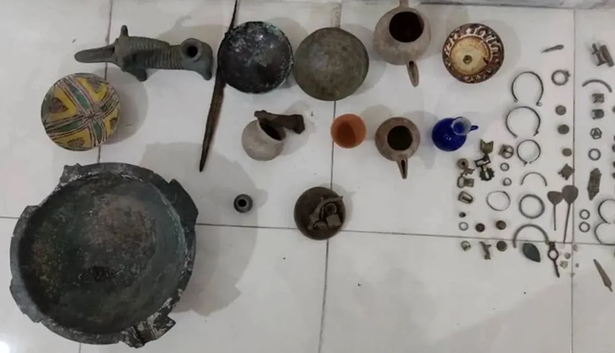 اداره میراثفرهنگی، گردشگری و صنایعدستی مازندران اعلام کرد که ۲۷۲ قطعه اشیای تاریخی را در شهر نکا کشف و ضبط کرده است.