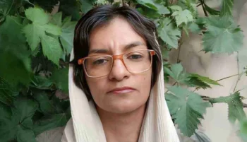 براساس گزارش رسانهها، سمیه رشیدی، زندانی سیاسی ۴۲ ساله، پس از سپری کردن چند روز در کما در پی محرومیت از رسیدگی درمانی، در بیمارستان مفتح ورامین جان خود را از دست داد.