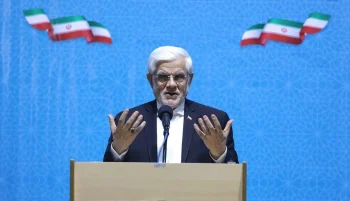 محمدرضا عارف، معاون پزشکیان گفت اسرائیل تصور میکرد که بعد از کشتن فرماندهان ارشد نظامی در جنگ ۱۲ روزه، مردم به خیابانها خواهند آمد، ولی مردم «حماسه بینظیری» رقم زدند.
