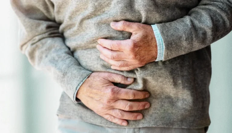 سه ترکیب گیاهی برای درمان زخم گوارشی