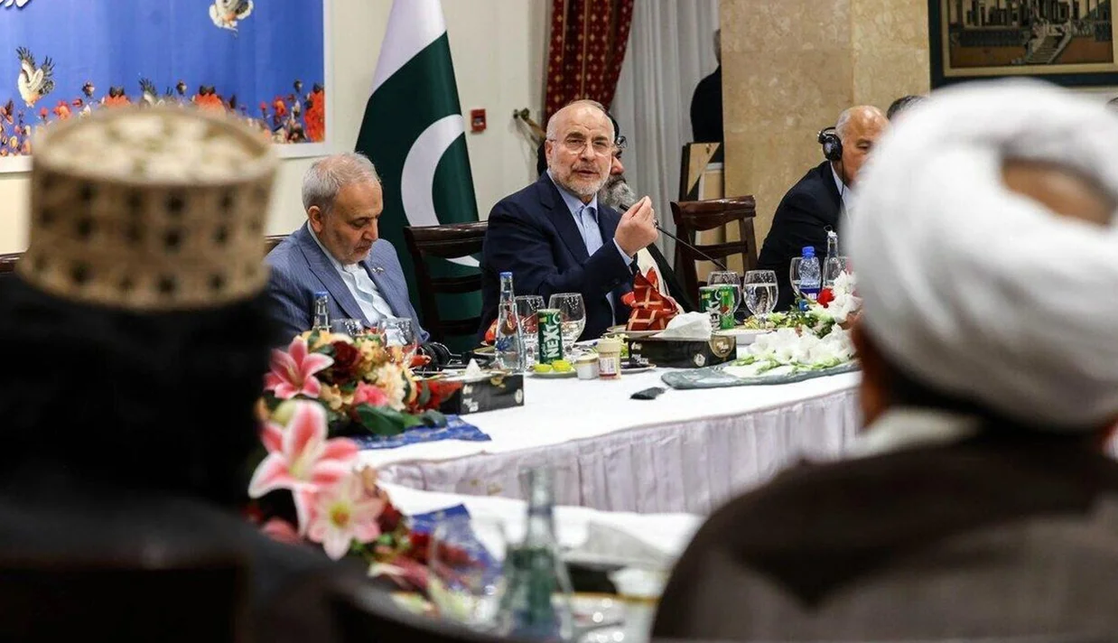 محمدباقر قالیباف، رئیس مجلس شورای اسلامی گفته است که اسرائیل تصور میکرد که جمهوری اسلامی ظرف ۴۸ ساعت از پای درمیآید.