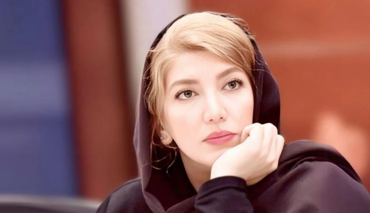 منابع خبری گزارش دادند مرضیه حسینی روزنامه‌نگار اقتصادی در ایران در پی احضارها و فشارهای قضایی دچار عارضه سکته مغزی شده است.