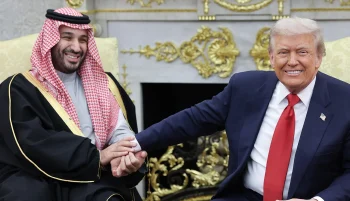 محمد بن سلمان، ولیعهد عربستان در دیدار با دونالد ترامپ اعلام کرد که قصد دارد حجم سرمایه‌گذاری‌های مشترک با ایالات متحده را از ۶۰۰ میلیارد دلار به یک تریلیون دلار افزایش دهد.