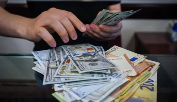 معاون وزیر اقتصاد گفت این وزارتخانه به دنبال اجرای طرحی است که بتواند سرمایهگذاری ایرانیان خارج از کشور را با وعده پایان خدمت سربازی جذب کند.