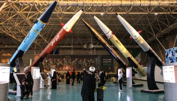 رویترز گزارش داد مقامهای جمهوری اسلامی به کشورهای عربستان سعودی، امارات و ترکیه هشدار دادهاند که اگر آمریکا به ایران حمله کند، پایگاههای آمریکایی در این کشورها هدف قرار خواهند گرفت.