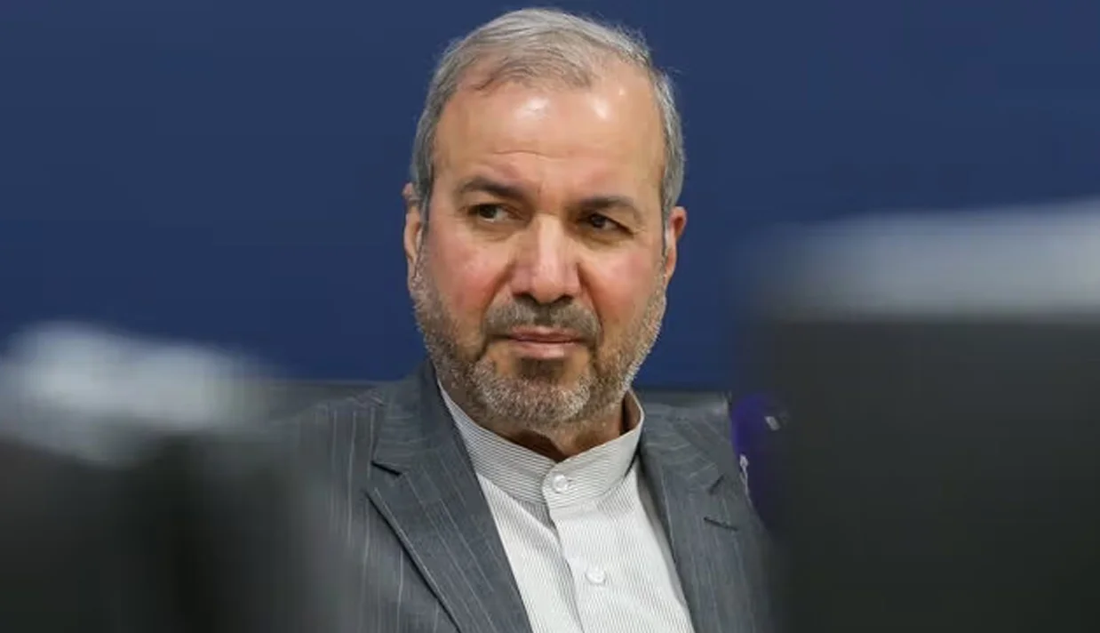 محمدکاظم آلصادق، سفیر جمهوری اسلامی در عراق، از آمادگی تهران برای «حفاظت از نظام سیاسی عراق» در صورت دریافت درخواست رسمی از سوی دولت بغداد خبر داد.
