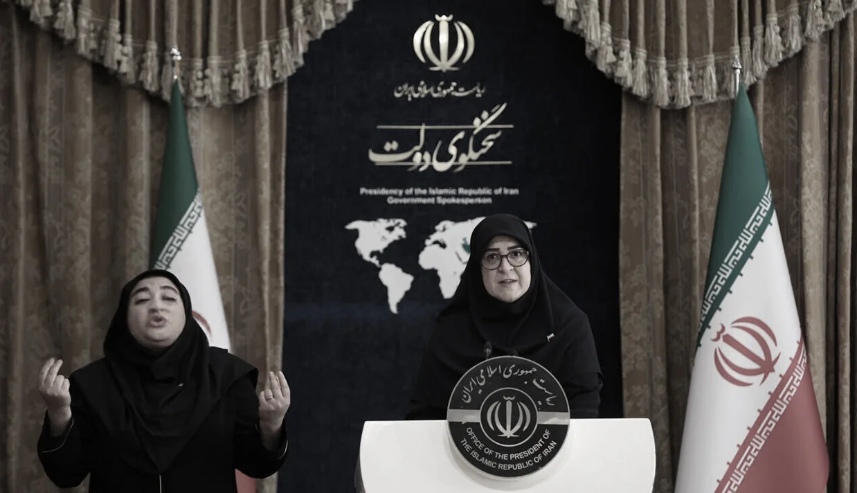 فاطمه مهاجرانی، سخنگوی دولت پزشکیان گفت که دولت اعتراضات را به رسمیت میشناسد و طبق دستور پزشکیان به وزارت کشور، قرار است گفتگوهایی با بزرگان صنف کسبه و بازاریان ترتیب دهد.
