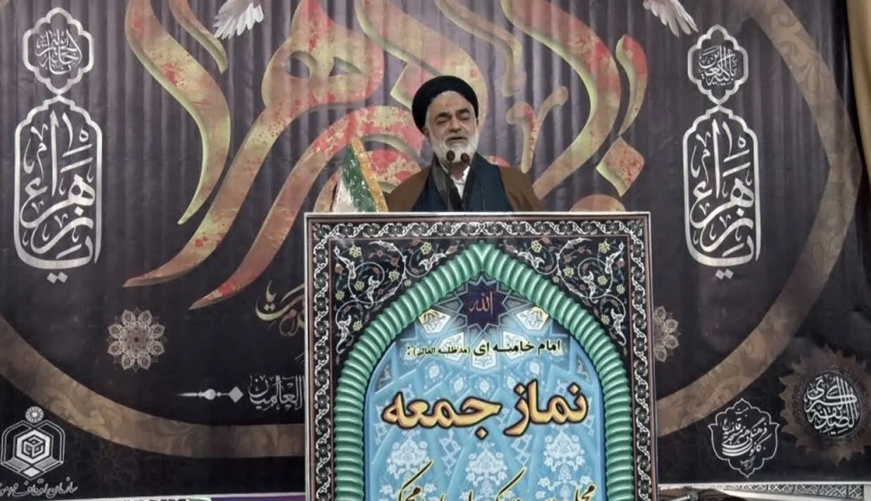 ابوالحسن مهدوی، امامجمعه موقت اصفهان، دغدغه و نگرانی رهبر جمهوری اسلامی را «بیحجابی» خواند و تاکید کرد این دغدغه علی خامنهای نشاندهنده «ضرورت اقدام جدی» برای مقابله با «بیحجابی» است.