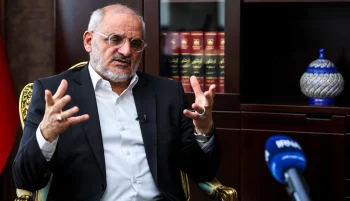 رئیس دفتر پزشکیان وعده داد دسترسی موسوم به «اینترنت سفید» که امکان استفاده بدون فیلتر را فراهم میکرد، برای همه کاربران از جمله مقامات دولتی لغو میشود.